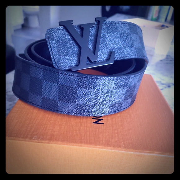 Louis vuitton - Picture 1 of 3